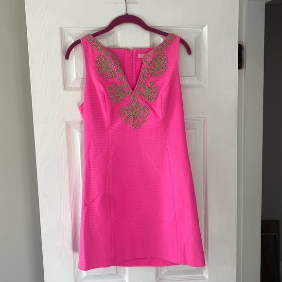 Lilly Pulitzer Dresses & Skirts - Lilly Pulitzer Hot Pink Dress